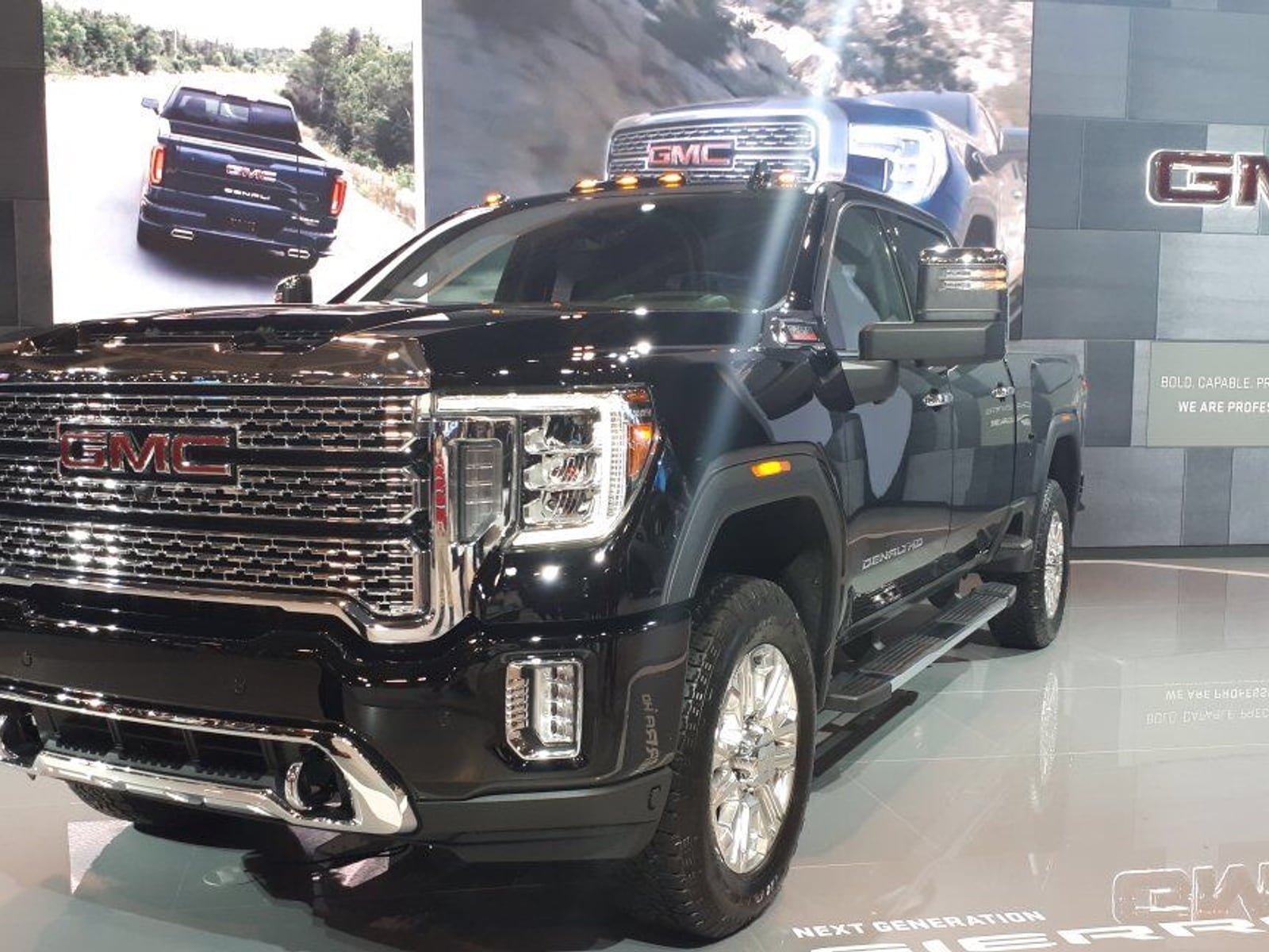 2021 GMC Sierra 2500HD Denali Crew Cab 4x4